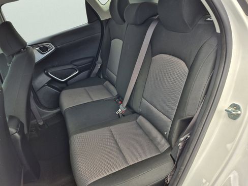 Used 2022 Kia Soul LX w/ Technology Package FWD image 17