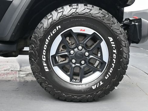 Used 2021 Jeep Wrangler Unlimited Rubicon image 11