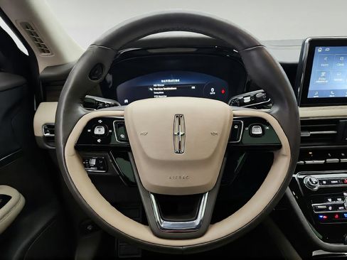 Used 2022 Lincoln Corsair Reserve w/ Equipment Group 201A AWD/4WD image 14