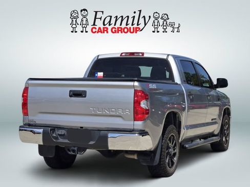 Used 2021 Toyota Tundra SR5 w/ SR5 Leather Package RWD image 4