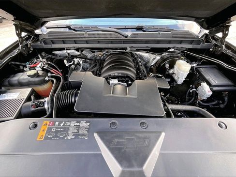 Used 2018 Chevrolet Silverado 1500 LT w/ Redline Edition image 31