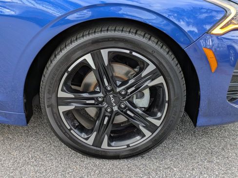 Used 2023 Kia K5 GT-Line w/ GT-Line Premium Package image 12