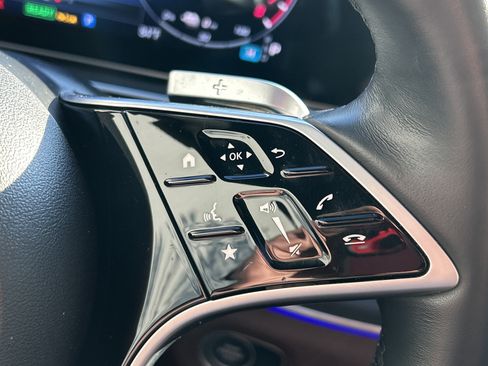 Certified 2025 Mercedes-Benz GLE 450e 4MATIC image 37
