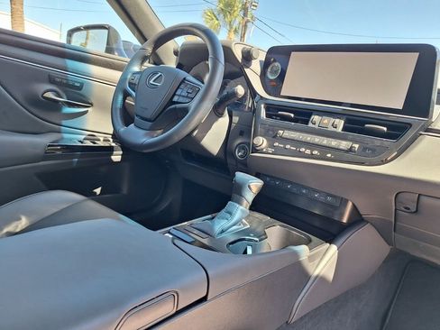 Used 2023 Lexus ES 350 w/ Premium Package image 27