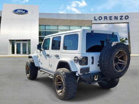 Used 2022 Jeep Wrangler Unlimited Sport image 7