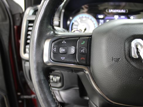 Used 2021 RAM 1500 Limited image 11