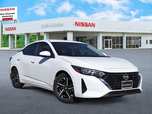 Used 2025 Nissan Sentra SV w/ All-Weather Package image 1