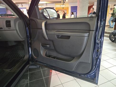 Used 2011 Chevrolet Silverado 1500 LS image 12