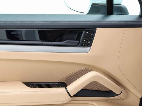 New 2026 Porsche Cayenne S AWD/4WD image 40
