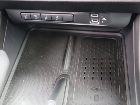 New 2026 Dodge Charger R/T AWD/4WD image 32