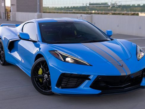 Used 2020 Chevrolet Corvette Stingray Premium Cpe w/ 3LT Preferred Equipment Group image 6