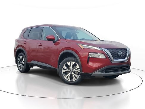 Used 2022 Nissan Rogue SV image 1