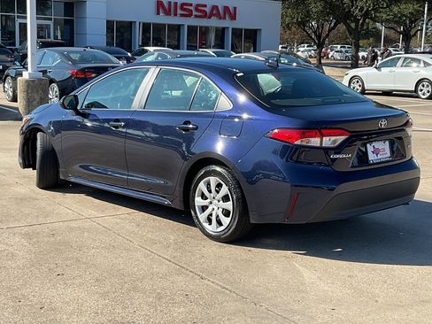 Used 2024 Toyota Corolla LE image 7