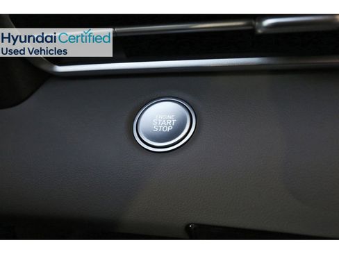 Certified 2025 Hyundai Elantra Sport image 29