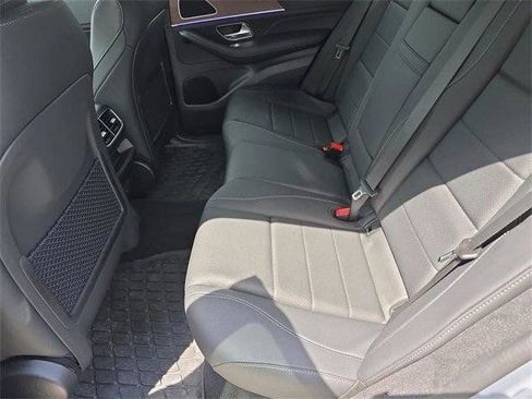Certified 2025 Mercedes-Benz GLE 350 4MATIC image 18