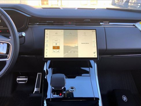 New 2025 Land Rover Range Rover Sport Dynamic SE image 7
