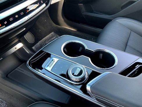 New 2026 Cadillac Lyriq Sport image 10