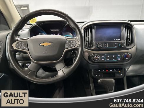 Used 2021 Chevrolet Colorado Z71 AWD/4WD image 8