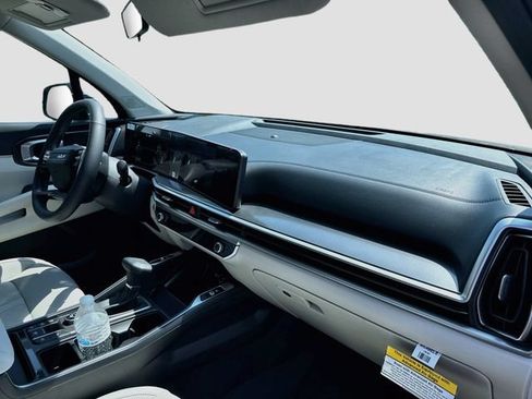 New 2026 Kia Sorento S w/ S Panoramic Sunroof Package FWD image 29