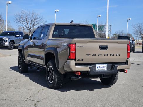 New 2026 Toyota Tacoma TRD Off-Road image 3