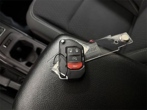 Used 2021 Jeep Wrangler Sport image 31