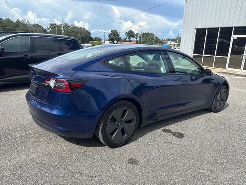 Used 2023 Tesla Model 3 Standard Range RWD image 9