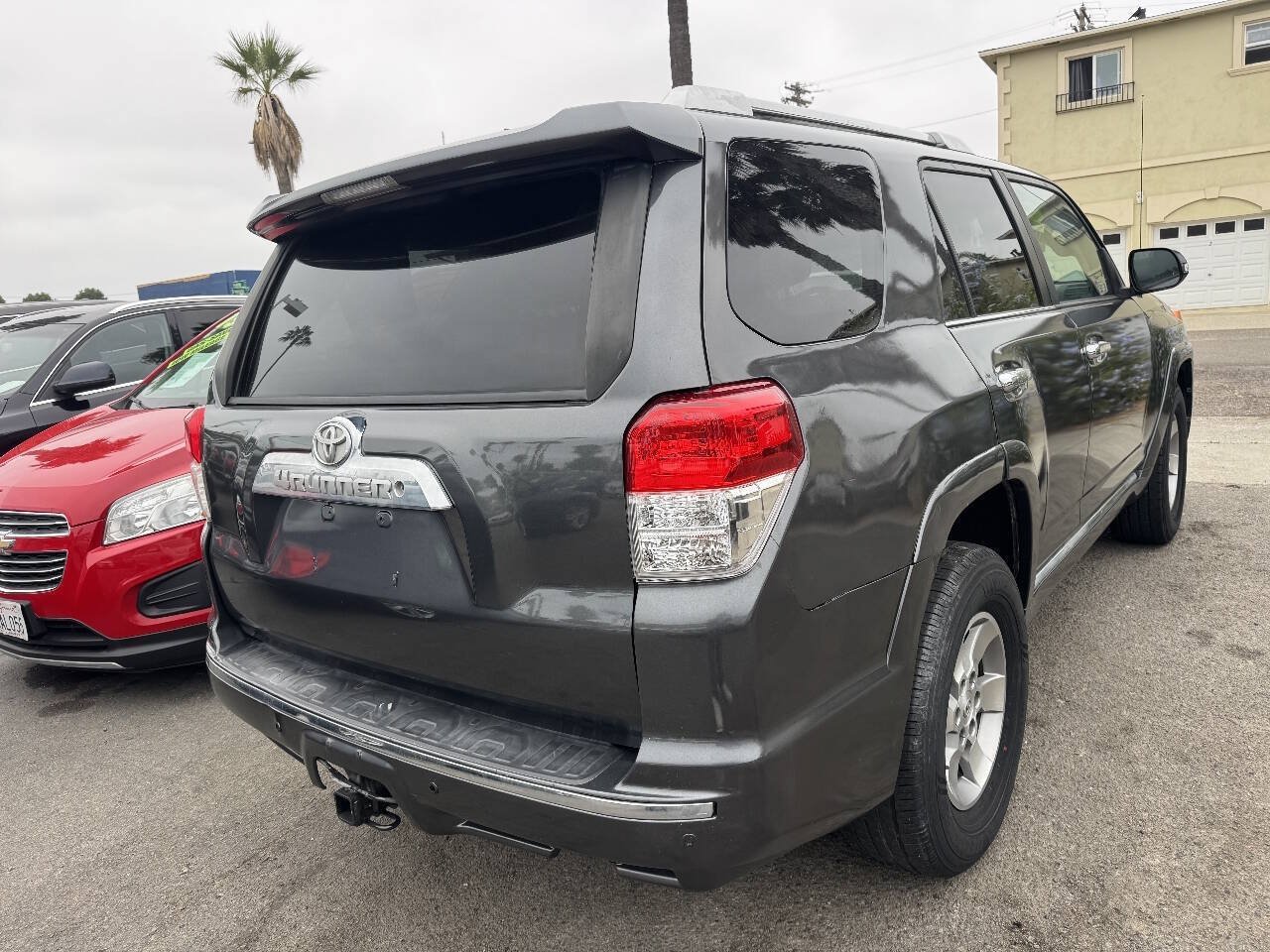 Used 2010 Toyota 4Runner SR5 RWD image 5