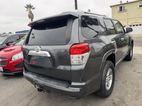 Used 2010 Toyota 4Runner SR5 RWD image 5