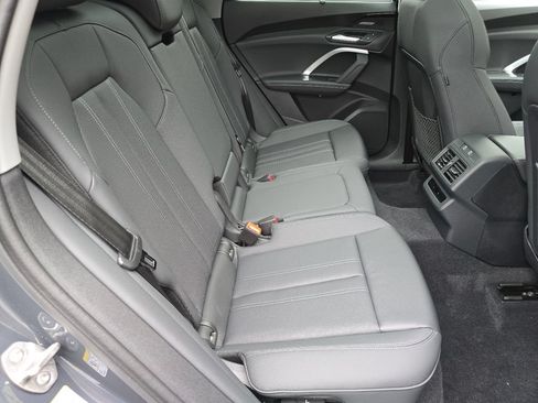 Certified 2025 Audi Q5 Premium Plus w/ Premium Plus AWD/4WD image 32