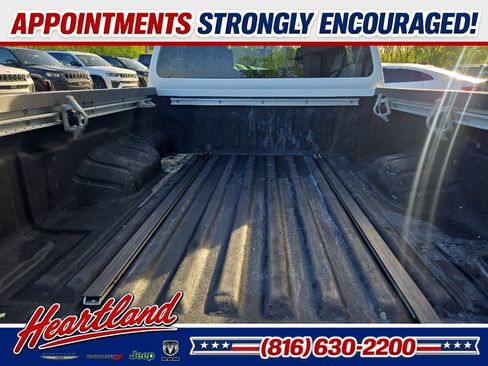 Used 2012 Suzuki Equator Sport AWD/4WD image 26