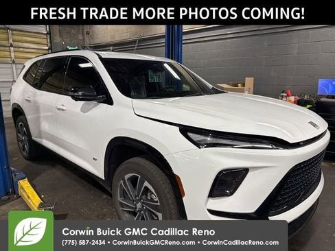 Used 2025 Buick Enclave Sport Touring w/ Power Package image 7