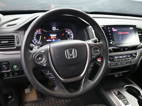 Used 2023 Honda Ridgeline Sport image 15