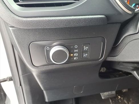 Certified 2022 Ford Escape SE w/ SE Sport Appearance Package image 17