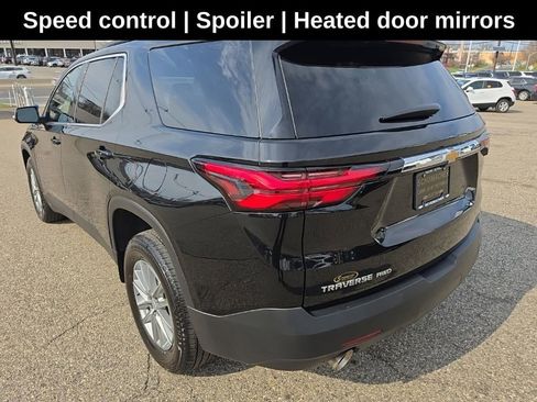 Used 2023 Chevrolet Traverse LT image 5