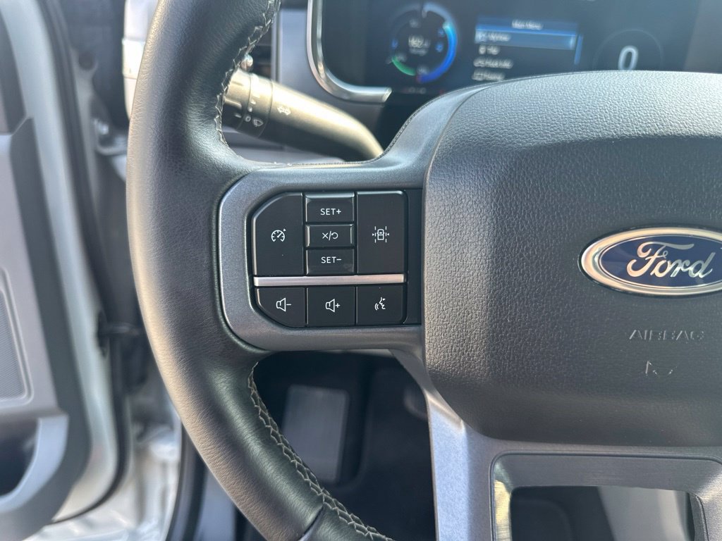 Used 2023 Ford F150 Lightning XLT AWD/4WD image 26