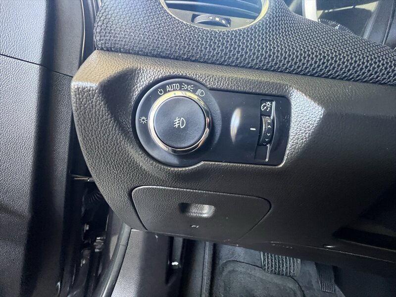Used 2014 Chevrolet Cruze LT FWD image 37