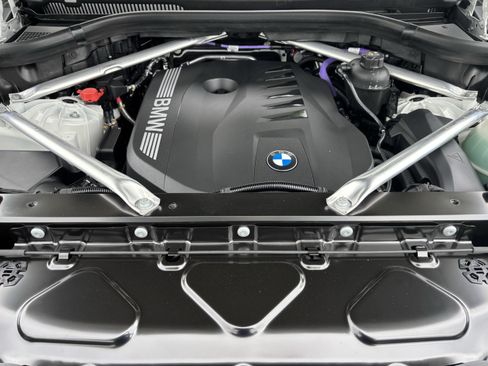 New 2026 BMW X5 xDrive40i AWD/4WD image 36