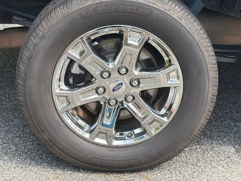 Used 2021 Ford F150 XLT w/ Equipment Group 302A High RWD image 19