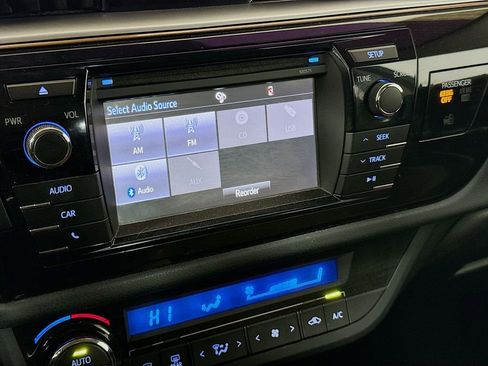 Used 2016 Toyota Corolla S image 13