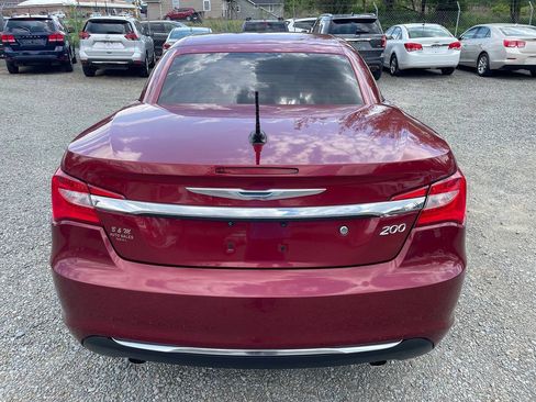 Used 2013 Chrysler 200 Limited FWD image 6