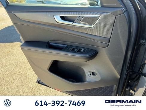 New 2026 Volkswagen Atlas Cross Sport SEL Premium R-Line image 24