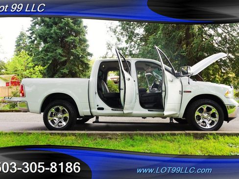 Used 2017 RAM 1500 Laramie w/ Convenience Group image 28