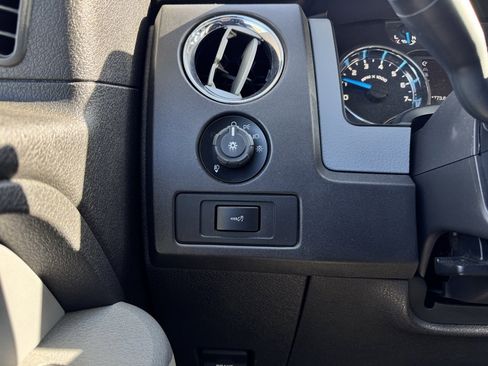 Used 2014 Ford F150 XLT w/ Equipment Group 302A Luxury image 27