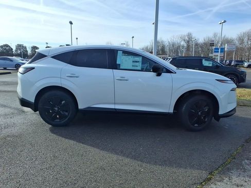 New 2026 Nissan Murano SV AWD/4WD image 2
