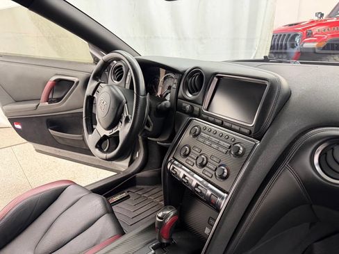 Used 2012 Nissan GT-R Black Edition AWD/4WD image 56