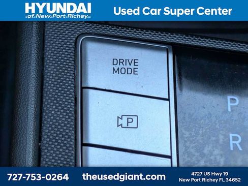 Used 2023 Hyundai Elantra SEL w/ Convenience Package FWD image 22