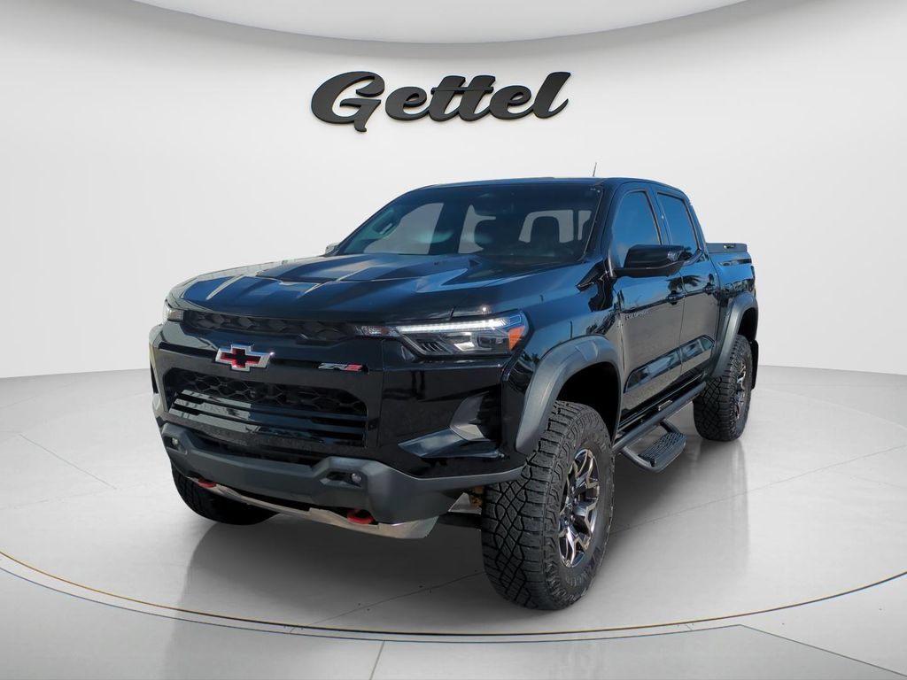 Used 2023 Chevrolet Colorado ZR2 w/ ZR2 Convenience Package III AWD/4WD image 1