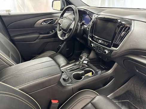 Certified 2023 Chevrolet Traverse Premier w/ Redline Edition AWD/4WD image 35