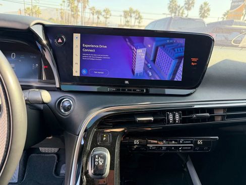 Used 2023 Toyota Mirai w/ Advanced Technology Package RWD image 16