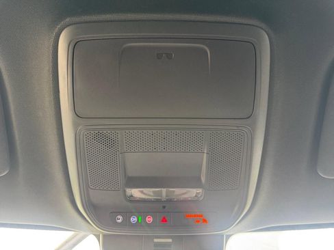 Certified 2026 GMC Acadia Elevation w/ Elevation Premium Package FWD image 26